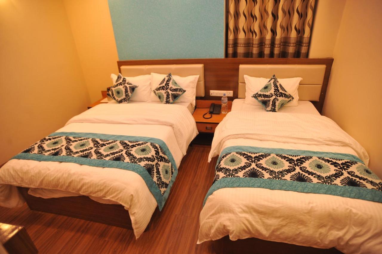 Hotel Arati กาฐมาณฑุ ภายนอก รูปภาพ